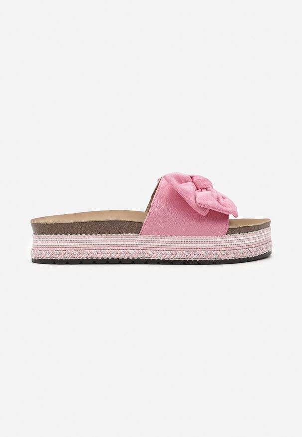 Born2be - Ciemnoróżowe Klapki Hyrmamene. Kolor: różowy. Materiał: jeans. Wzór: aplikacja, ze splotem. Styl: klasyczny