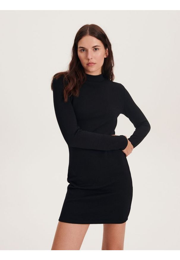 Reserved - Sukienka mini - czarny. Kolor: czarny. Materiał: dzianina, wiskoza. Typ sukienki: proste. Długość: mini