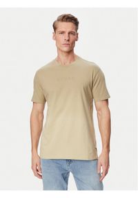 Guess T-Shirt M6GI29 K3258 Beżowy Regular Fit. Kolor: beżowy. Materiał: bawełna #1