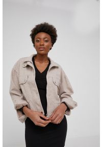 Answear Lab kurtka z wełną kolor beżowy przejściowa. Kolor: beżowy. Materiał: wełna. Styl: wakacyjny #5