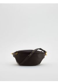 Reserved - Saszetka crossbody - brązowy. Kolor: brązowy. Materiał: skórzane
