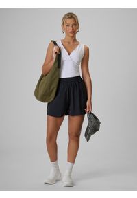 4f - 4F Spodenki casual z modalem damskie - czarne XL. Okazja: na co dzień. Kolor: czarny. Materiał: tkanina, materiał. Styl: casual #1