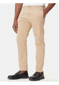Hugo - HUGO Chinosy David251D 50530886 Beżowy Slim Fit. Kolor: beżowy. Materiał: bawełna