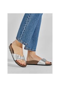 Klapki Birkenstock. Kolor: srebrny #1