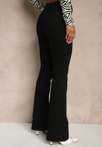 Renee - Czarne Jeansy Regular Waist o Fasonie Flare Vemia. Okazja: na imprezę, na co dzień. Stan: podwyższony. Kolor: czarny. Styl: klasyczny, casual, elegancki #3