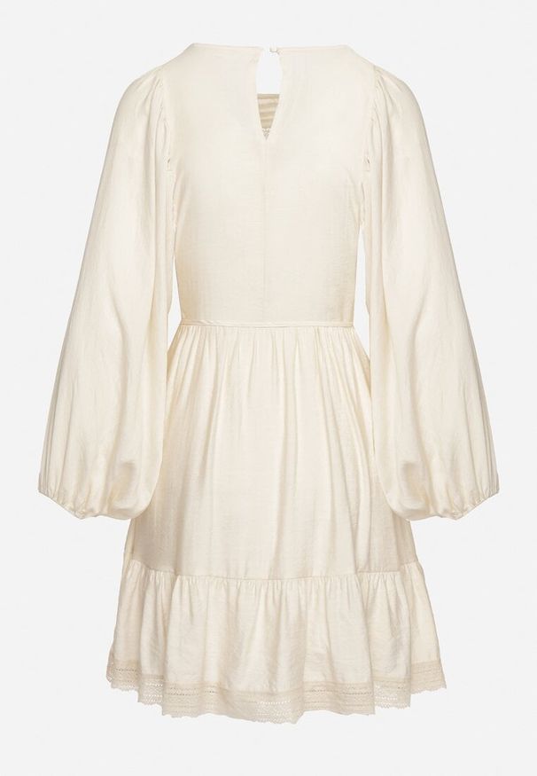 Born2be - Jasnobeżowa Sukienka Boho z Ażurową Górą i Bufiastymi Rękawkami Delankia. Kolor: beżowy. Długość rękawa: krótki rękaw. Wzór: ażurowy. Sezon: wiosna. Styl: boho