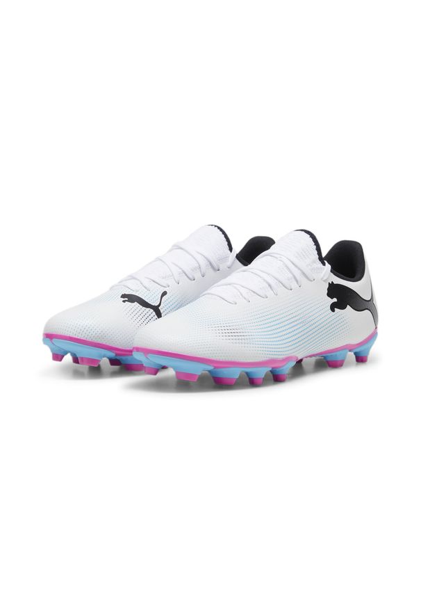 Buty piłkarskie męskie Puma Future 7 Play Fg ag. Zapięcie: sznurówki. Kolor: biały, wielokolorowy, różowy, czarny. Materiał: materiał. Szerokość cholewki: normalna. Sport: piłka nożna