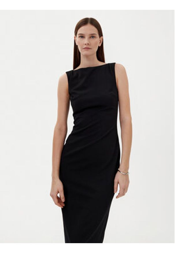 Calvin Klein Sukienka codzienna K20K208140 Czarny Slim Fit. Okazja: na co dzień. Kolor: czarny. Materiał: syntetyk. Typ sukienki: proste. Styl: casual