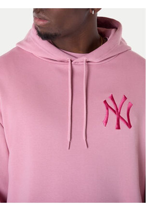 New Era Bluza New York Yankees MLB League 60596174 Różowy Regular Fit. Kolor: różowy. Materiał: bawełna