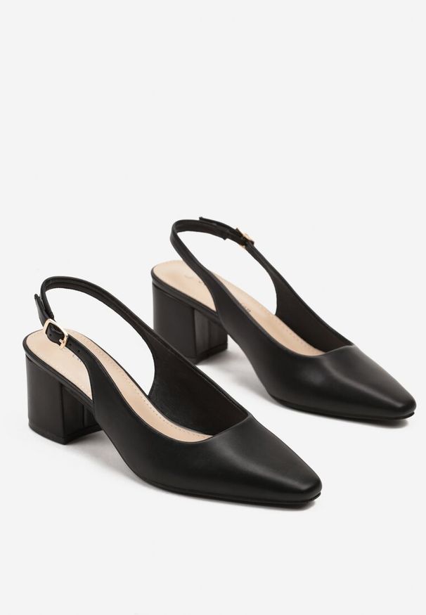 Renee - Czarne Sandały na Słupku Typu Slingback Felvania. Okazja: na co dzień. Zapięcie: sprzączka. Kolor: czarny. Obcas: na słupku. Styl: elegancki, klasyczny, casual