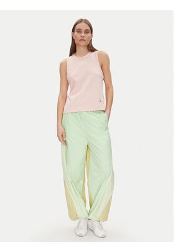 Adidas by Stella McCartney - adidas by Stella McCartney Spodnie dresowe Stella McCartney JI5134 Zielony Loose Fit. Kolor: zielony. Materiał: syntetyk