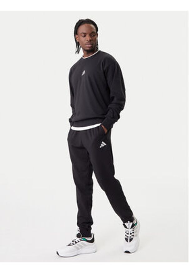 Adidas - adidas Bluza Essentials Feel Cozy JE3837 Czarny Regular Fit. Kolor: czarny. Materiał: syntetyk, bawełna