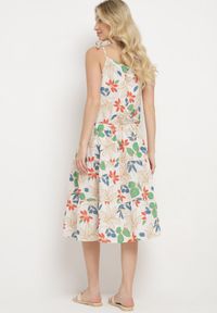 Born2be - Jasnobeżowa Sukienka Mennotia. Okazja: na imprezę, na co dzień. Kolor: beżowy. Długość rękawa: na ramiączkach. Typ sukienki: proste. Styl: elegancki, casual #4