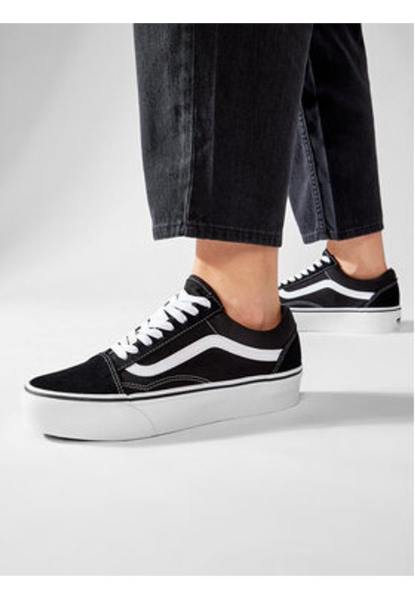 Vans Tenisówki Old Skool Platfor VN0A3B3UY28 Czarny. Kolor: czarny. Materiał: materiał