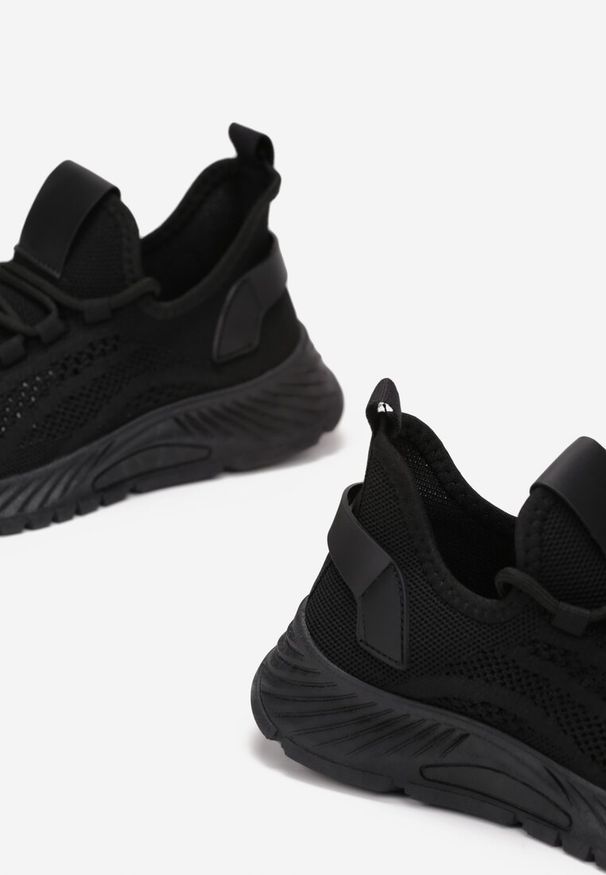 Born2be - Czarne Buty Sportowe Elona. Zapięcie: bez zapięcia. Kolor: czarny. Materiał: jeans, materiał. Wzór: aplikacja. Obcas: na płaskiej podeszwie