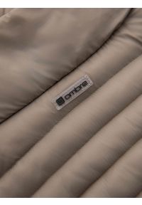Ombre Clothing - Męska pikowana kurtka z dwoma zapięciami - ciemnobeżowa V4 - Rozmiar: XL. Okazja: na co dzień. Kolor: beżowy. Materiał: nylon, tkanina, poliester, materiał. Wzór: gładki, aplikacja. Styl: klasyczny, casual, elegancki #10