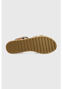 U.S. Polo Assn. sandały damskie kolor brązowy na platformie. Zapięcie: klamry. Kolor: brązowy. Materiał: materiał, guma. Obcas: na platformie #4