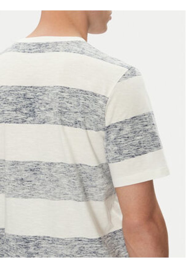 Jack & Jones T-Shirt Birk 12268437 Niebieski Standard Fit. Kolor: niebieski. Materiał: bawełna