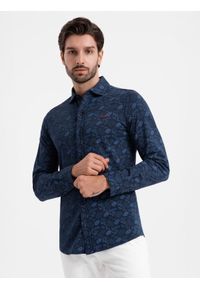 Ombre Clothing - Męska koszula bawełniana z motywem roślinnym – granatowa V1. Okazja: na co dzień. Kolor: niebieski. Materiał: bawełna. Wzór: gładki, kolorowy, nadruk, haft. Styl: klasyczny, casual, elegancki #9