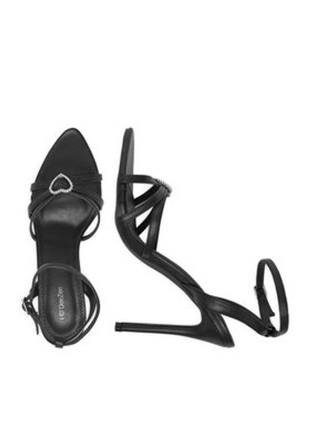 DeeZee Sandały SWEETIE BLACK PU Czarny. Kolor: czarny. Materiał: materiał