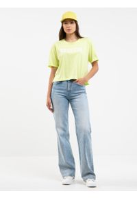 Big-Star - Koszulka damska Laila 201. Kolor: żółty. Materiał: jeans. Długość rękawa: krótki rękaw. Długość: krótkie. Wzór: aplikacja, nadruk. Sezon: lato. Styl: elegancki #1