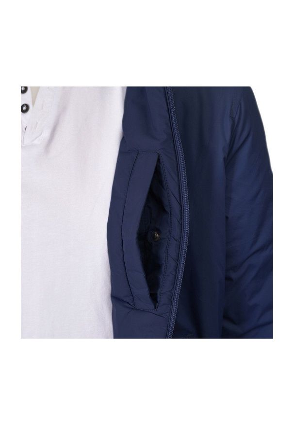 Jesienno-Zimowa Kurtka Męska - Wiatrówka - Pako Jeans - Granatowa. Kolor: niebieski. Materiał: nylon, tkanina. Sezon: zima, jesień