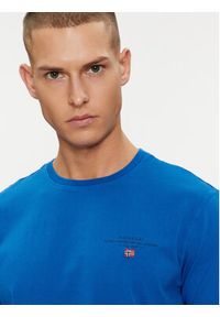 Napapijri T-Shirt Selbas NP0A4GBQ Niebieski Regular Fit. Kolor: niebieski. Materiał: bawełna
