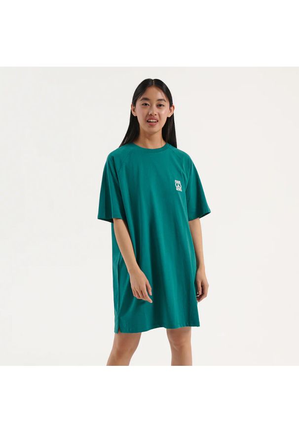 House - T-shirtowa sukienka oversize - Turkusowy. Kolor: turkusowy. Typ sukienki: oversize
