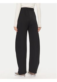 Converse Spodnie dresowe Retro Banana 10027565-A01 Czarny Loose Fit. Kolor: czarny. Materiał: bawełna #3