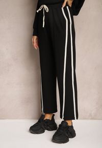 Renee - Czarne Spodnie z Wiskozą High Waist o Szerokim Kroju Ozdobione Lamówką Lulora. Stan: podwyższony. Kolor: czarny. Materiał: wiskoza. Długość: długie. Wzór: aplikacja