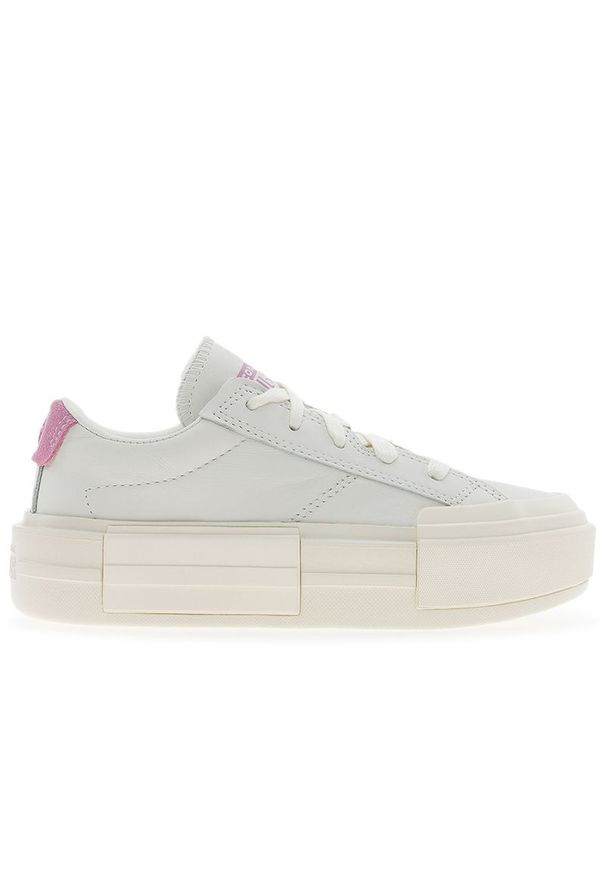 Buty damskie Converse Chuck Taylor All Star Cruise A15816C - białe. Zapięcie: sznurówki. Kolor: biały. Materiał: skóra. Szerokość cholewki: normalna. Styl: elegancki, klasyczny