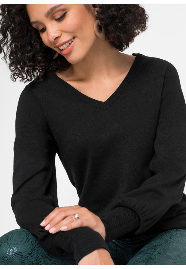 bonprix - Cienki sweter z wiskozy ze zrównoważonych źródeł. Kolor: czarny. Materiał: wiskoza. Wzór: ze splotem, gładki. Sezon: wiosna