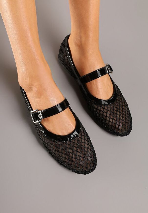 Born2be - Czarne Balerinki z Siateczki z Paskiem z Klamerką Anniera. Okazja: na co dzień, na spacer. Zapięcie: pasek. Kolor: czarny. Materiał: jeans. Styl: elegancki, casual