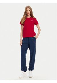 Guess T-Shirt W4YI10 J1314 Czerwony Regular Fit. Kolor: czerwony. Materiał: bawełna