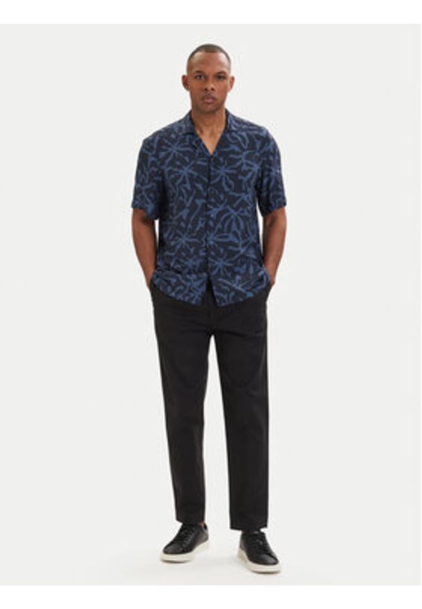 BOSS Koszula Rayer 50559632 Granatowy Regular Fit. Kolor: niebieski. Materiał: wiskoza