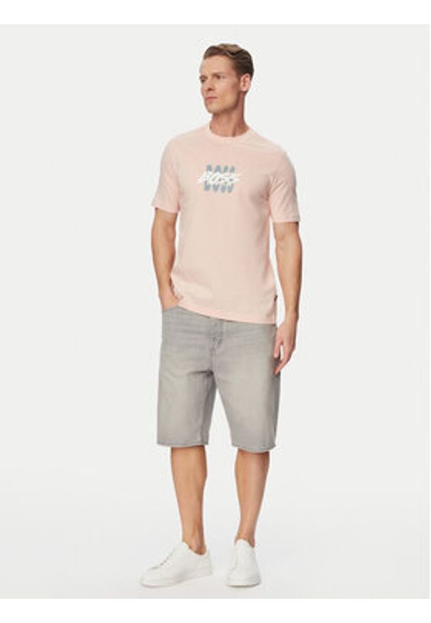 BOSS T-Shirt Bass 50561850 Różowy Regular Fit. Kolor: różowy. Materiał: bawełna