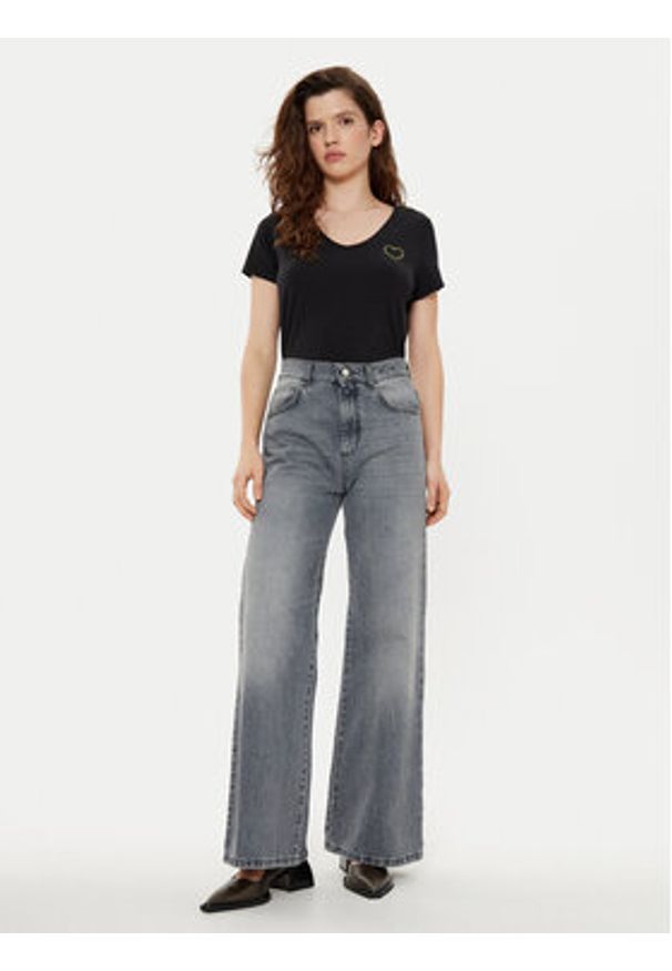 Pieces T-Shirt New Billy 17102921 Czarny Regular Fit. Kolor: czarny. Materiał: bawełna