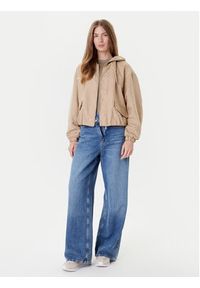 Guess Kurtka przejściowa V5YL02 WH492 Beżowy Regular Fit. Kolor: beżowy. Materiał: syntetyk