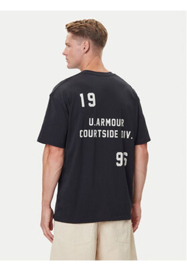 Under Armour T-Shirt Hoops Courtside 6003686 Czarny Oversize. Kolor: czarny. Materiał: bawełna