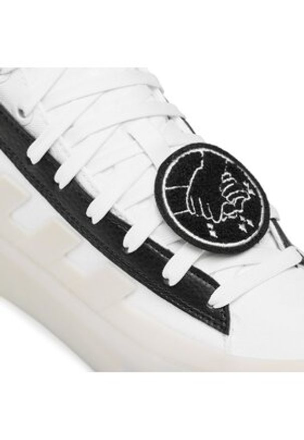 Adidas - adidas Sneakersy Znsored IF2336 Biały. Kolor: biały. Materiał: materiał