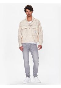 Calvin Klein Jeans Kurtka przejściowa J30J322944 Beżowy Regular Fit. Kolor: beżowy. Materiał: bawełna