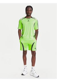 Adidas - adidas T-Shirt Teamgeist adicolor JX1538 Zielony Loose Fit. Kolor: zielony. Materiał: syntetyk #3