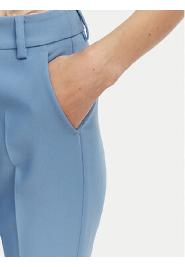 Weekend Max Mara Spodnie materiałowe Rana 2615131021 Błękitny Slim Fit. Kolor: niebieski. Materiał: syntetyk