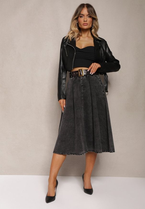 Renee - Czarna Rozkloszowana Spódnica Jeansowa Midi z Paskiem Wendlla. Kolor: czarny. Materiał: jeans