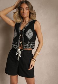 Renee - Czarne Wiązane Szorty z Bawełny Basic z Kieszonkami Evitessa. Okazja: na co dzień. Stan: podwyższony. Kolor: czarny. Materiał: bawełna. Sezon: lato. Styl: casual, elegancki