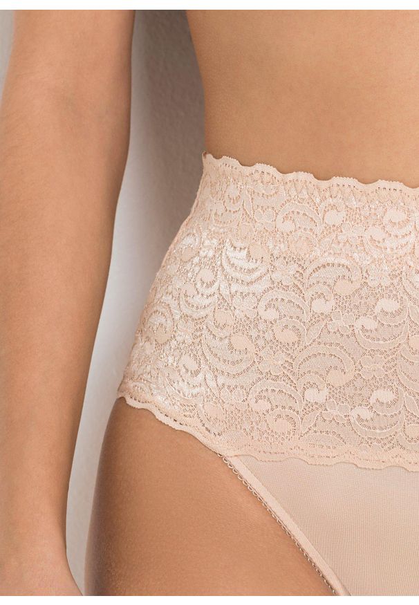 bonprix - Stringi o średnim stopniu modelowania sylwetki (2 pary). Kolor: beżowy. Materiał: koronka. Wzór: koronka