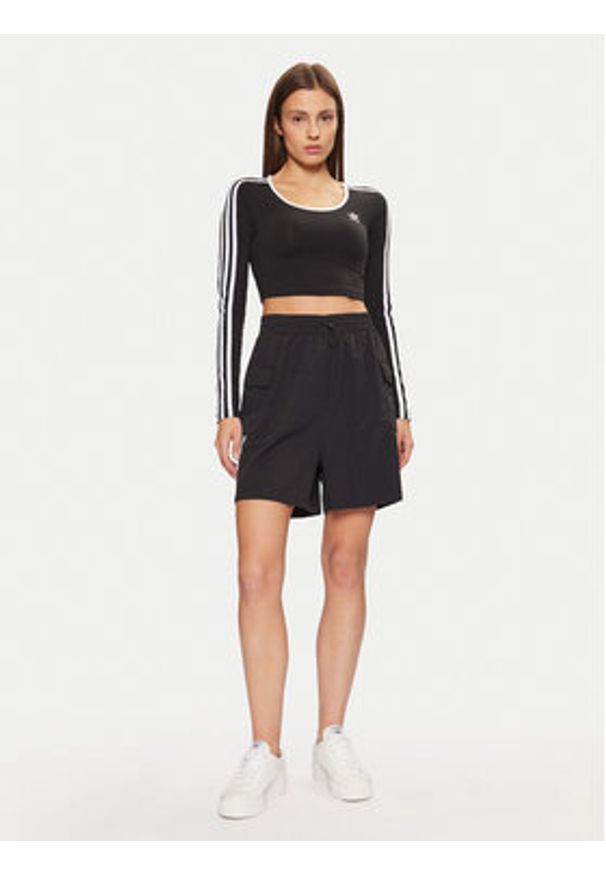Adidas - adidas Szorty sportowe adicolor JH1077 Czarny Loose Fit. Kolor: czarny. Materiał: syntetyk