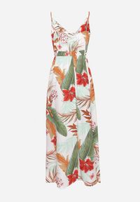 Born2be - Biało-Zielona Sukienka z Wiskozy o Rozkloszowanym Kroju i Kopertowym Dekolcie na Ramiączkach Gilinestia. Okazja: na co dzień. Kolor: biały. Materiał: wiskoza. Długość rękawa: na ramiączkach. Sezon: lato. Typ sukienki: kopertowe. Styl: casual #5