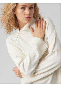Vero Moda Golf Vivan 10271449 Écru Relaxed Fit. Typ kołnierza: golf. Materiał: syntetyk #3
