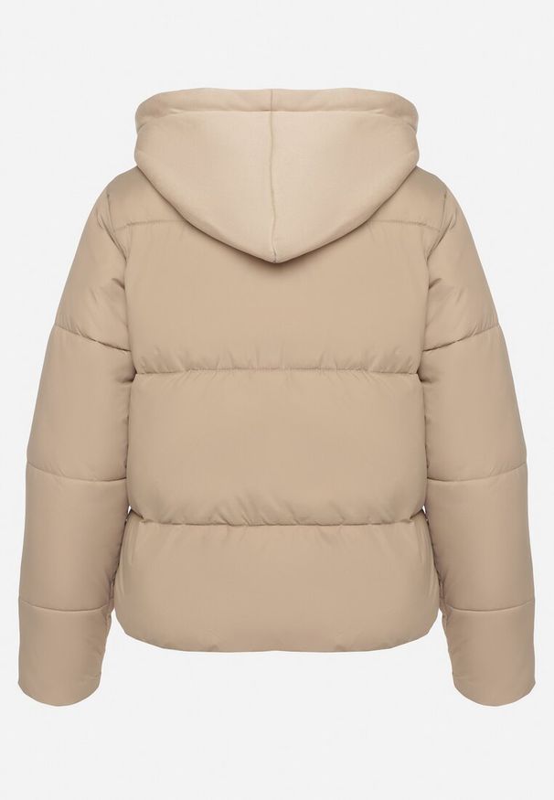 Born2be - Jasnobeżowa Pikowana Kurtka w Stylu Bomberki z Kapturem Mivuna. Okazja: na co dzień. Typ kołnierza: kaptur. Kolor: beżowy. Materiał: jeans. Długość: krótkie. Styl: casual